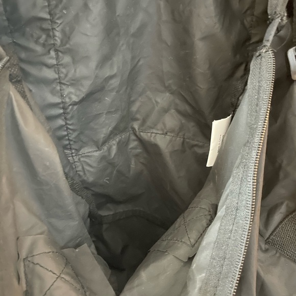 Miami Heat duffle bag-new-clean-lightweight-black/red-NBA-Several compartments. - Picture 8 of 9